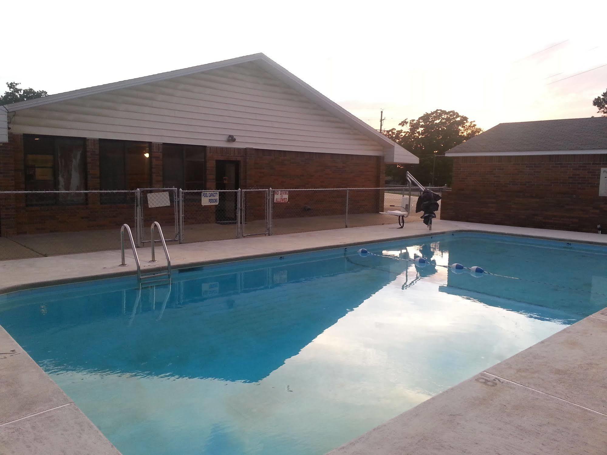 Holiday Pines Motel Jay Luaran gambar